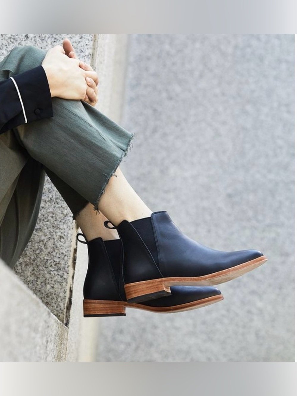 Nisolo Black & Brown Leather Chelsea Ankle Boots